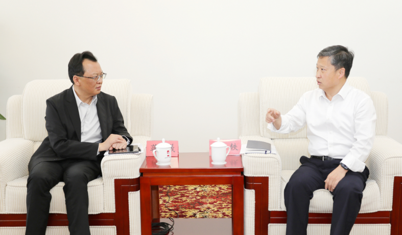 蒋曦带队赴北京市商务局对接交流