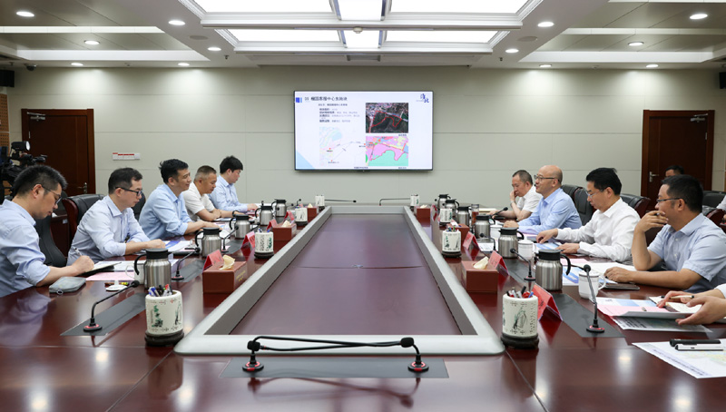华强方特集团来淮考察交流座谈会举行
