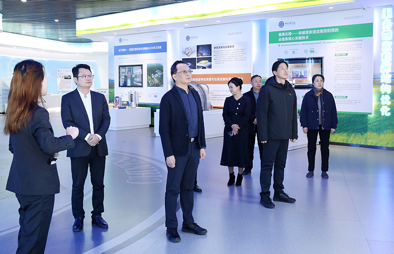 蒋曦赴北京对接工作并招商考察